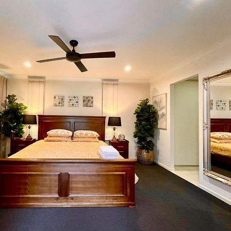 Spacious Hideaway Retreat, Brookfield, Brisbane Buitenkant foto